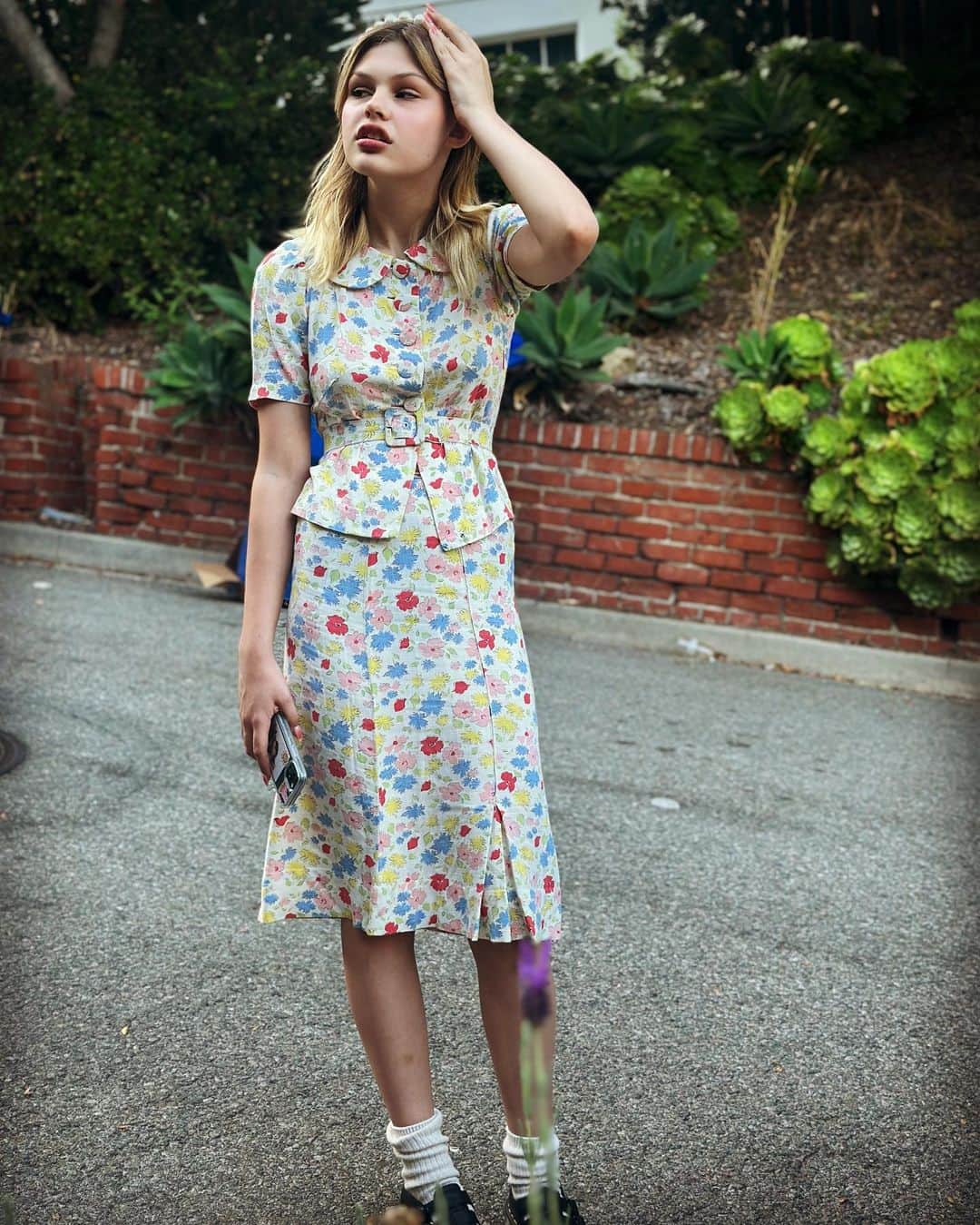 のインスタグラム：「I purchased this gorgeous 1940s set yesterday at @pickwickvintage from @venusthreadsco having no idea if it would fit Birdie but hoping it would because I knew she would love it(since we watched A Small Light, 1940s fashion has been on her mind) And WOULDN’T YOU KNOW IT- like magic, it not only fit her, it’s as if it was tailor made for her. ✨👗✨ #vintageclothing #pickwickvintage」