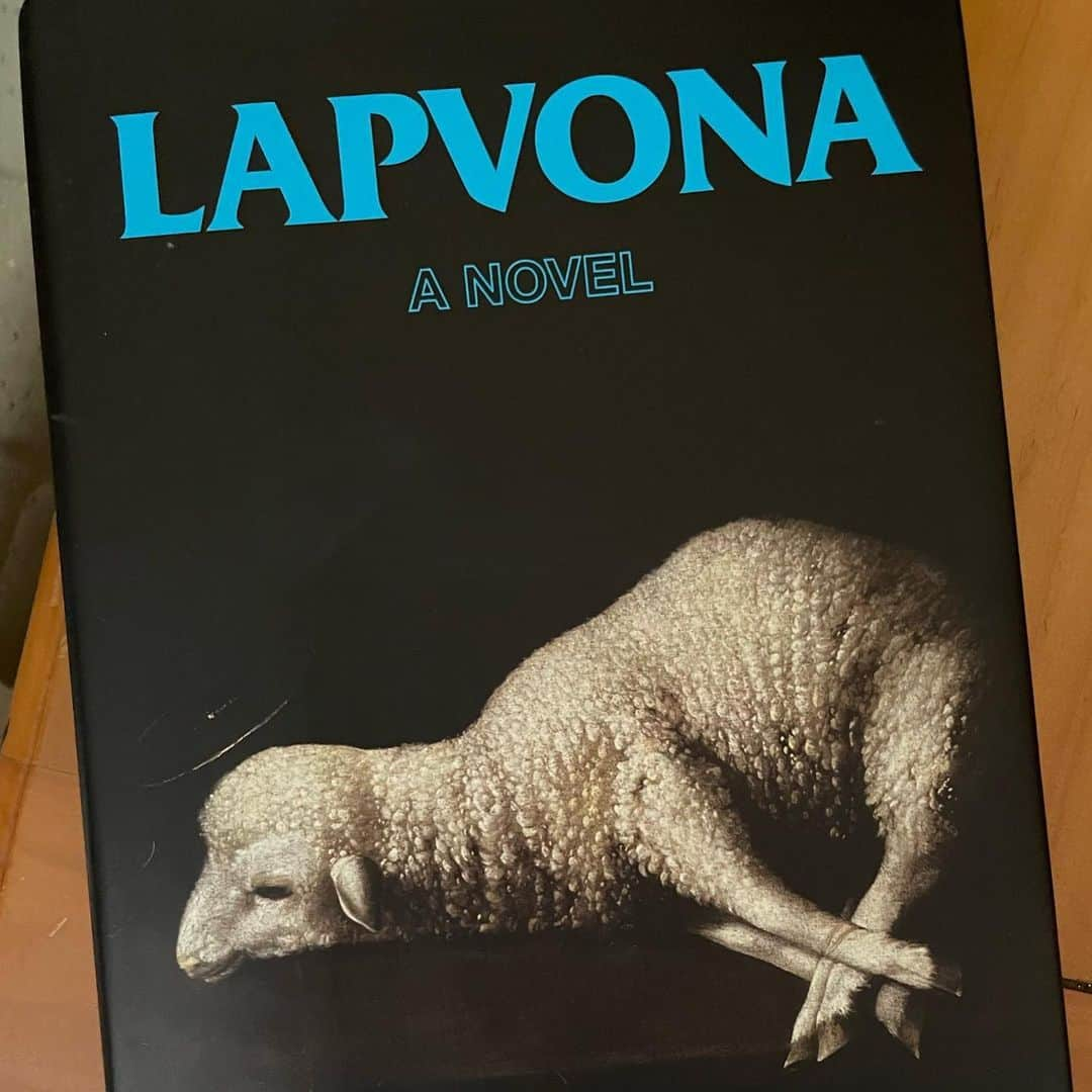 ジュディ・グリアさんのインスタグラム写真 - (ジュディ・グリアInstagram)「My reading round-up! May and June. Just noticing all female authors :) I want to tell you which was my favorite, but honestly, I truly loved and devoured all of them.   📚 #reading #readingroundup #summerreading #myyearofrestandrelaxation #ottessamoshfegh #nytbestseller #hurricanegirl #marcydermansky #thehistoryoflove #nicolekrauss #mcglue #lapvona #pretendimdead #jenbeagin #bigswiss #penguinrandomhouse」7月10日 3時51分 - missjudygreer