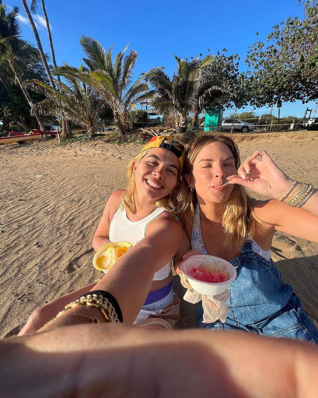 ヘイリー・キヨコさんのインスタグラム写真 - (ヘイリー・キヨコInstagram)「a few of my favorite things…」7月10日 4時16分 - hayleykiyoko