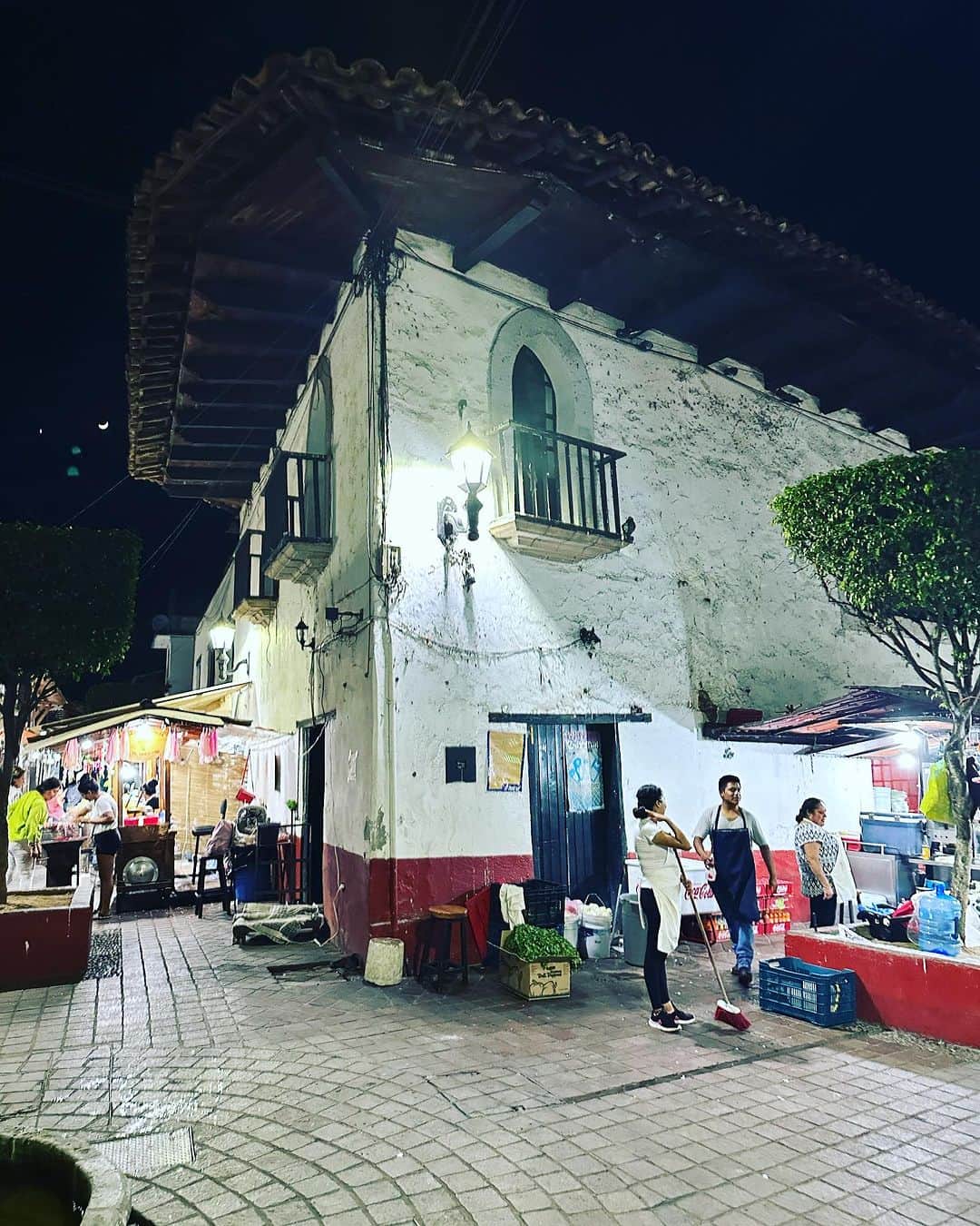 トームさんのインスタグラム写真 - (トームInstagram)「#ValledeBravo by night #pueblosmagicos #Mexico」7月10日 4時47分 - tomenyc