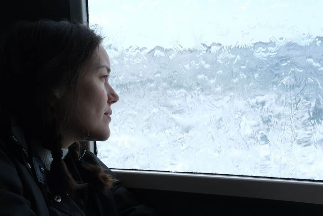 メーガン・ブーンのインスタグラム：「We are leaving beautiful Iceland tomorrow, so my stint as a travel photo blogger is almost over (I promise) But in the meantime- this is me on a boat scoping puffins and their pufflings」