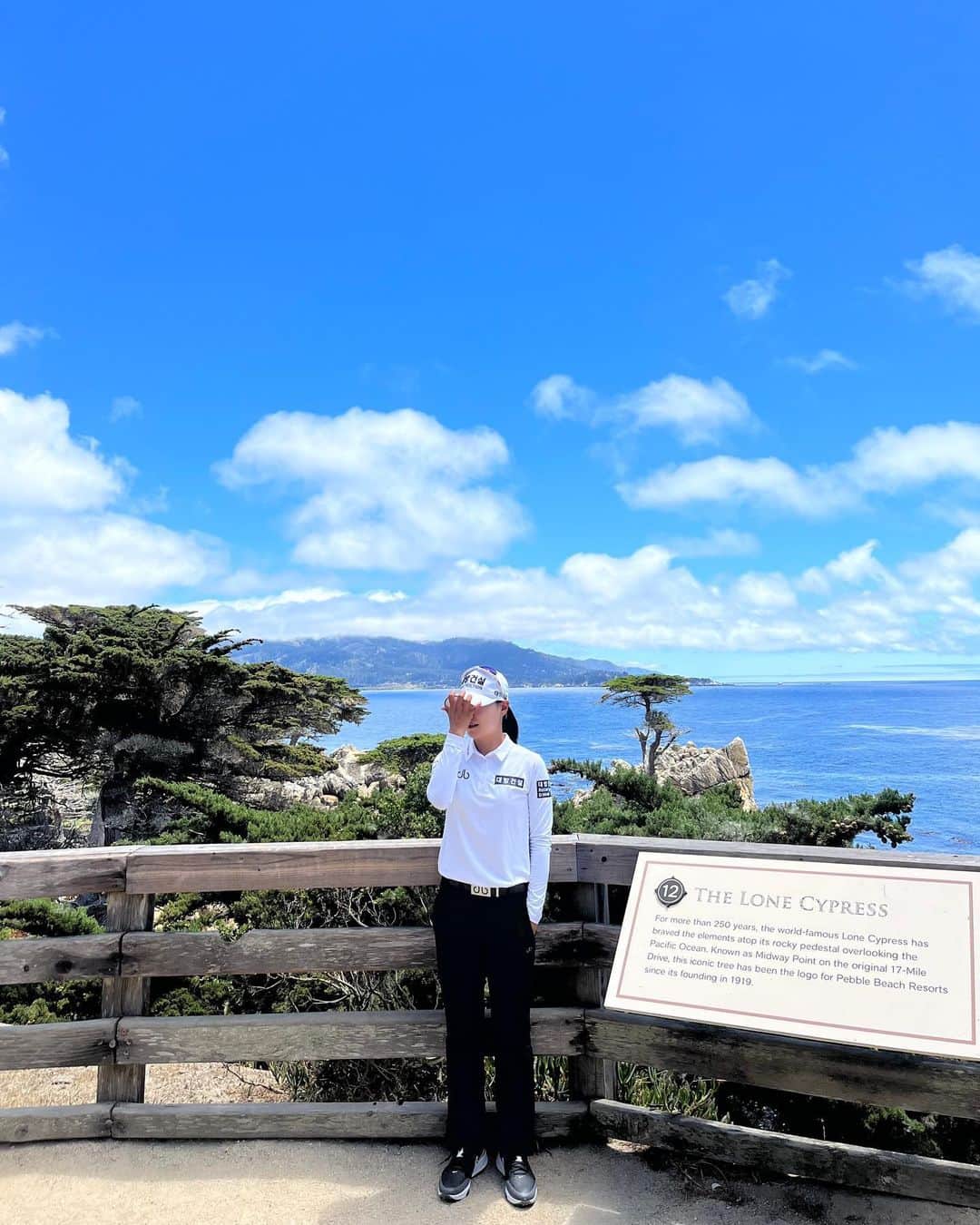 イ・ソミのインスタグラム：「US여자오픈 예쁜 만큼 어려웠던 페블비치 끝! 🇺🇸⛳️ . . . #lpga #uswomensopen #pebblebeach #golf」