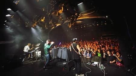 ミステリー・スカルズのインスタグラム：「LA & SF were a dream!  Thank you to everyone who came out 🙌 thank you to Zack Ordway & @seanwfrytog for playing LIVE with me! 📸: @spencer_owens」