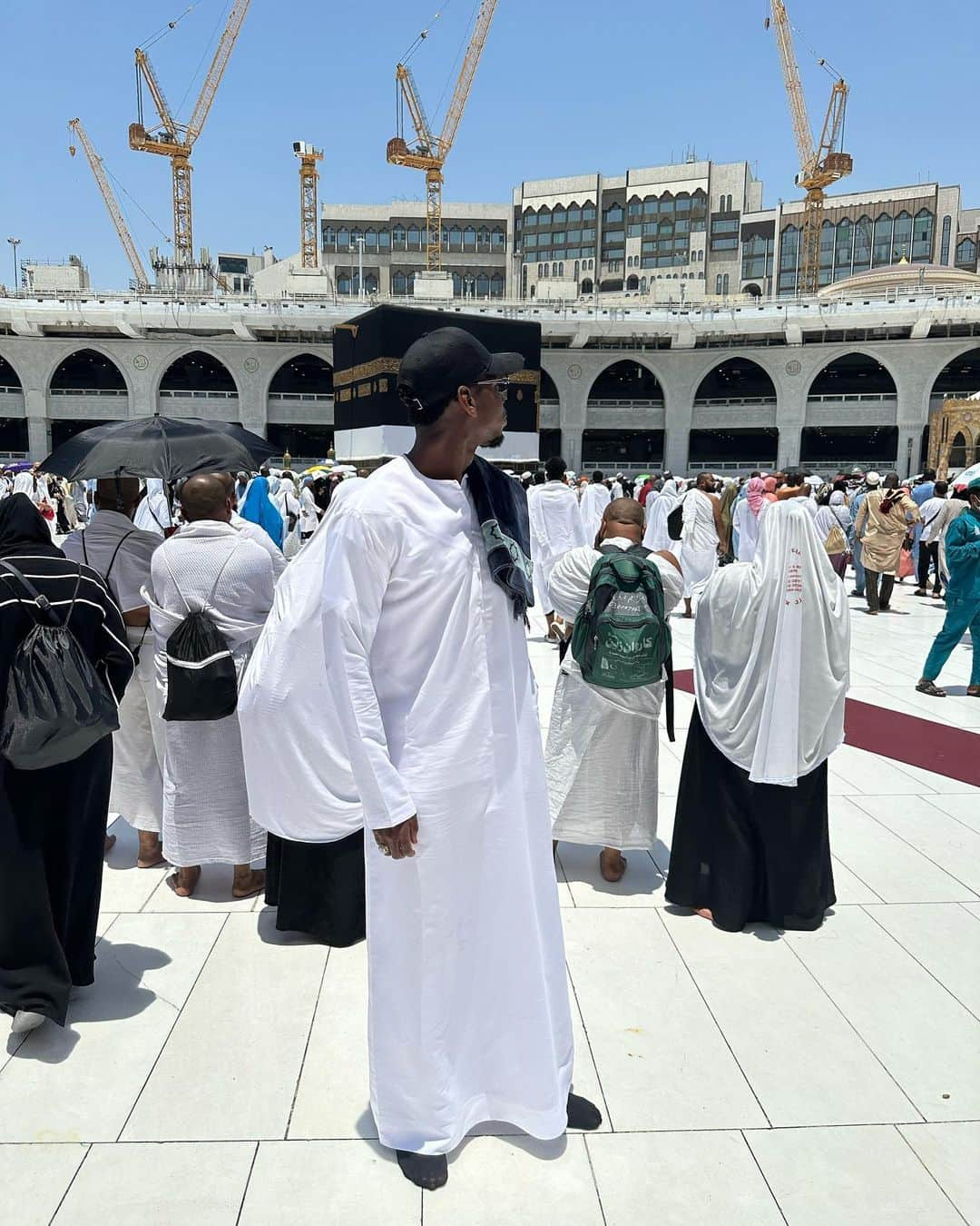 ポール・ポグバさんのインスタグラム写真 - (ポール・ポグバInstagram)「Al HAMDULLILAH 🤲🏾❤️🕋」7月10日 8時04分 - paulpogba