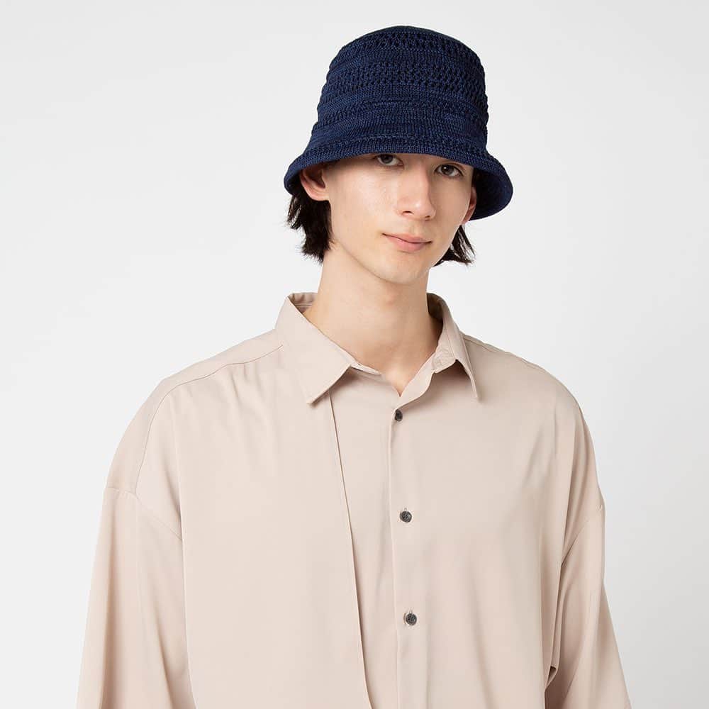 田中美里さんのインスタグラム写真 - (田中美里Instagram)「色違い。 男性にも被っていただけたら嬉しいです。  私がプロデュースしている帽子ブランド「ジンノビートシテカッシ」2023ss のサーモハット。  こちらのモデルさん着用のハット、おススメです。  こちらから購入していただけます。（タグからもとべます）  @un_chapeau_net   チェックしてみてくださいね。  #サーモハット #帽子 #八百吉  #jinnobeatshitecassie #ジンノビートシテカッシ  #期間限定での掲載です」7月10日 8時24分 - misatotanaka77