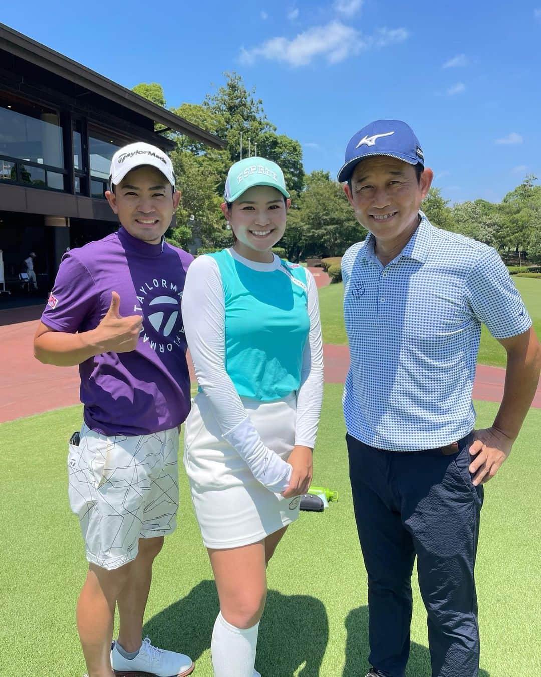 倉田珠里亜のインスタグラム：「. ドリームチャレンジゴルフ⛳️ 桑原さんと塩見さんとご一緒させていただきました😊 男子プロの球はやっぱりすごい！！！ とーっても暑かったけどとーっても楽しかったです❣️ 素晴らしい大会を開催していただきありがとうございました🌈 #平川カントリークラブ  #猛暑」