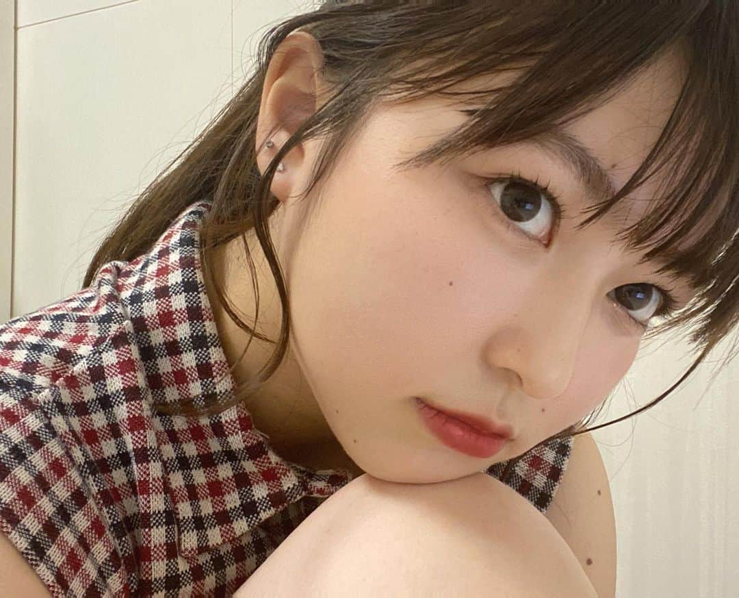 野崎奈菜さんのインスタグラム写真 - (野崎奈菜Instagram)「お知らせ🌟 ⁡ 7月30日にラフォーレ原宿でフリマをします！ @ykys410 せいちゃんと一緒に参加させて もらうことになりました☺︎ ⁡ 日時:　7/30 （日）11:00〜20:00 場所:  ラフォーレ原宿5F MAKE THE STAGE 決済方法:  現金　Paypay ⁡ LAFORET GRAND BAZAR期間中ですが、 「ラフォーレカード割」の対象外となります ※商品に欠陥がある場合を除き、基本的には返品には応じません ⁡ 皆んなと会うこと自体はとっても久しぶりで その上初めてのフリマということでワクワクしつつ少し緊張しつつ笑 私はお洋服を販売します！私と同じくらいのサイズから少し大きめまで用意する予定です🫶🏻 お会いできること楽しみにしています🤍 ⁡ #ラフォーレ市場 #LAFORET_ICHIBA #ラフォーレ原宿」7月10日 19時24分 - lunelapin_na7