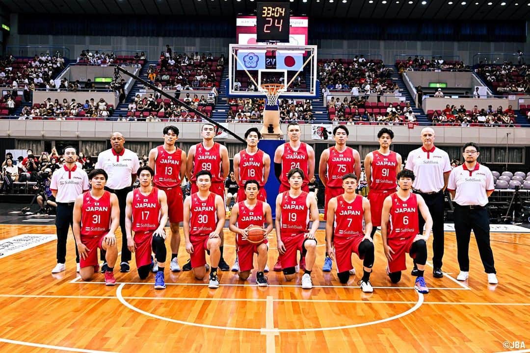 B.LEAGUEさんのインスタグラム写真 - (B.LEAGUEInstagram)「チャイニーズ・タイペイに2連勝！！ 第1戦では千葉J#31 #原修太 選手がチームトップタイの18得点、第2戦ではA東京#8 #吉井裕鷹 選手がチームハイの16得点を記録👏  【最終スコア】 第1戦：🇯🇵日本 108-86 チャイニーズ・タイペイ 第2戦：🇯🇵日本 92-56 チャイニーズ・タイペイ  🏀国際強化試合2023 静岡大会  #AkatsukiJapan #日本一丸 #Bリーグ」7月10日 19時24分 - b.league_official