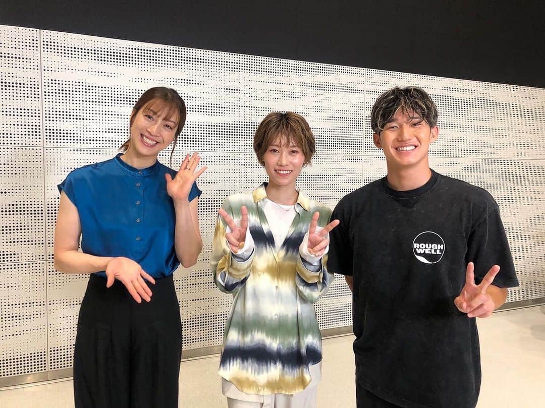 寺川綾のインスタグラム：「熱き挑戦者たち 〜Dream In The Water〜 本日前編、13日に後編がUPされます🙋‍♀️ぜひご覧ください☺️ #倉持莉々選手 #ボートレーサー #荒井陸選手 #水球選手 #同級生対談」