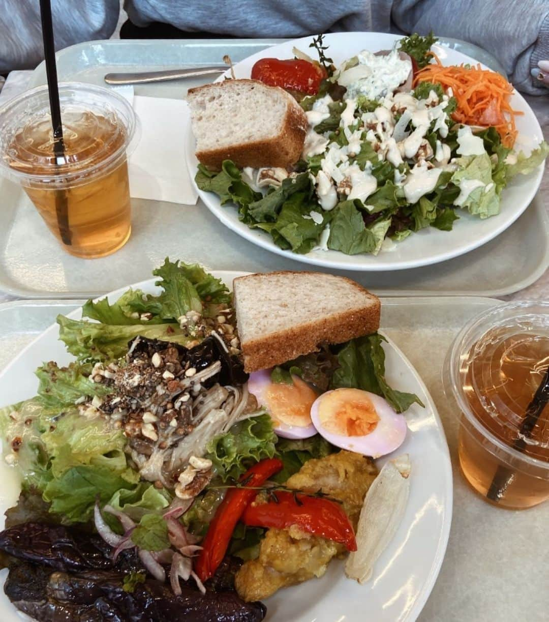 HANAのインスタグラム：「🥗♡」