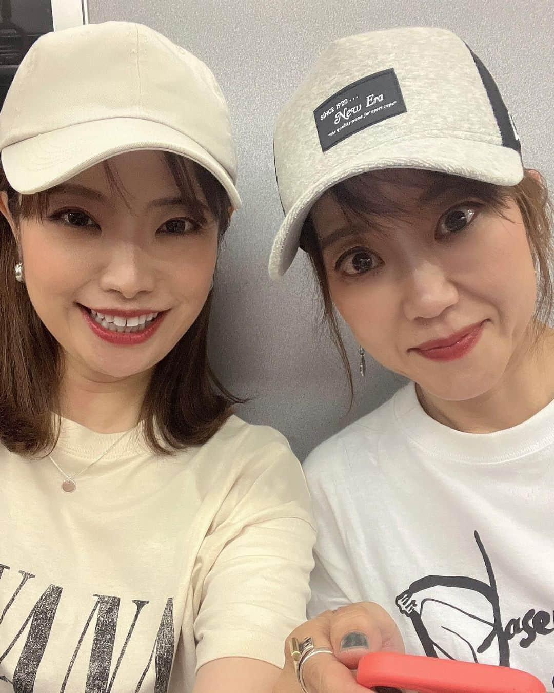 SHUUBIさんのインスタグラム写真 - (SHUUBIInstagram)「#ASKA  #WonderfulWorld2023 #なら100年会館大ホール #奈良公演 #ASKAバンド 最高にフルパワー楽しかったです！ありがとうございました！！ ご来場の皆様と、そうでない皆様にも音楽が明日への活力となりますように✨次回は夏フェス〜の札幌公演です！お楽しみに✨😆  #ASKA #ASKAバンド 女性チーム男性チーム別々に🍻（新幹線飛び乗るチームと宿泊チーム☺️） お疲れ様でしたー！！！  #コンサートツアー #残り3本 #来週は #夏フェス #暑そう #でも楽しみ #音楽 #音楽好きな人と繋がりたい #music #musician #singer #song #songwriter #shuubi」7月10日 11時46分 - shuubihidemi