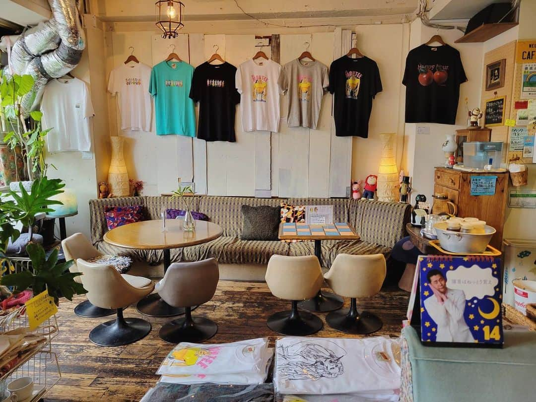 深水元基さんのインスタグラム写真 - (深水元基Instagram)「【MONTEE T-SHIRTS EXHIBITION】 2023新作のTシャツ展示  無事に終了致しました！ ご来店のお客様、誠にありがとうございましたm(__)m 皆様とお話しができ、とても貴重な時間になりました。  楽しかった〜！ またやりたいな〜^o^」7月10日 12時57分 - fukami_motoki