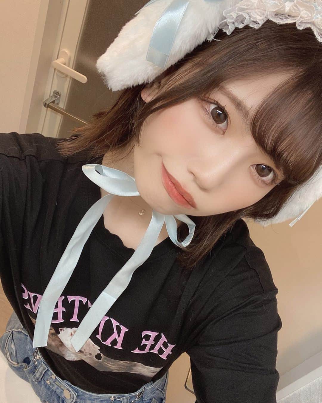 石原美沙紀のインスタグラム：「☀️☀️☀️ #데일리　#셀카　#일본　#친구해요 #instagood #instalike #instafashion #japanesegirl #cute  #アイドル  #selfie #followme #likeforlikes  #写真好きさんと繋がりたい#idol #japanese #メイク #フォローミー　#follow #モデル #推し」