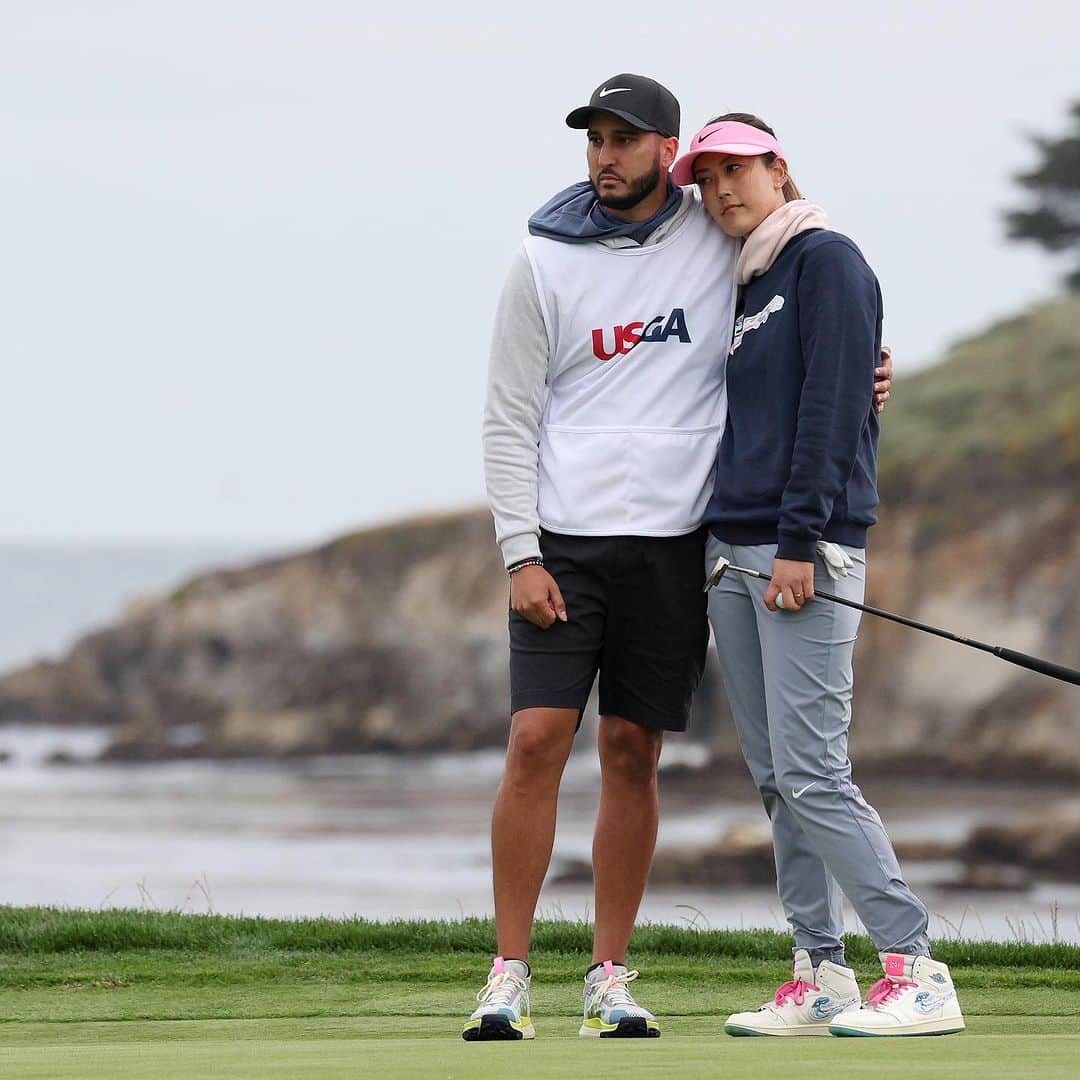 ミシェル・ウィーさんのインスタグラム写真 (ミシェル・ウィーInstagram)「Husband caddy appreciation
