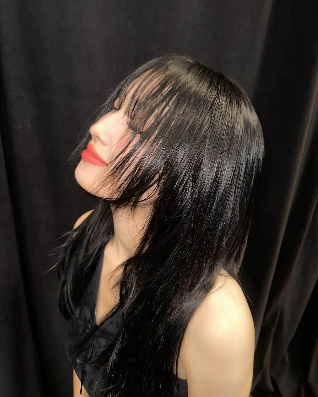 もものインスタグラム：「. 역시 미국 마지막은 비와이스🩶☔️」