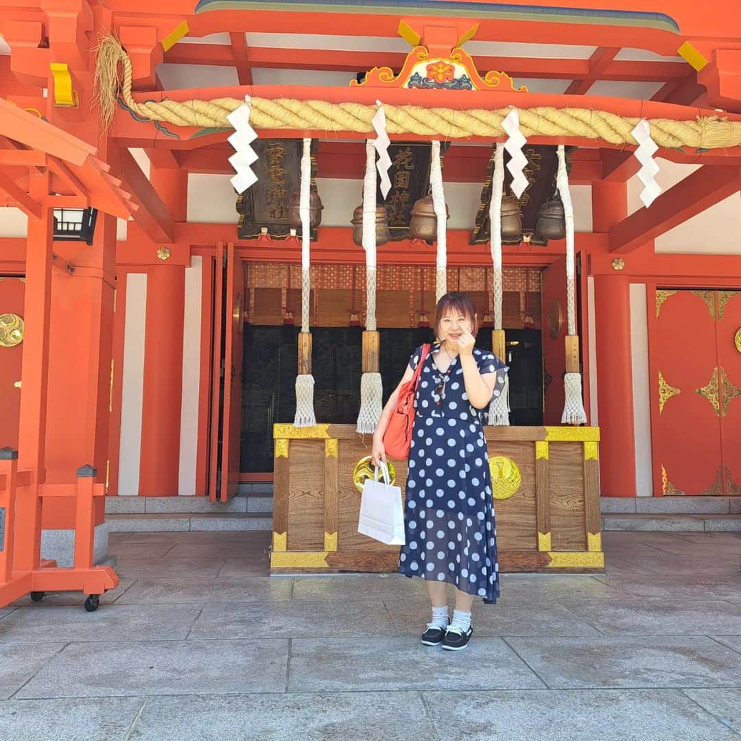 宇月田麻裕さんのインスタグラム写真 - (宇月田麻裕Instagram)「四万六千日。  社寺の縁日の一つで、この日に参詣(さんけい)すると4万6000日お参りしただけの功徳(くどく)があるとされている。  浅草寺は遠いので  花園神社にいってきました。」7月10日 16時09分 - mahiro_utsukita