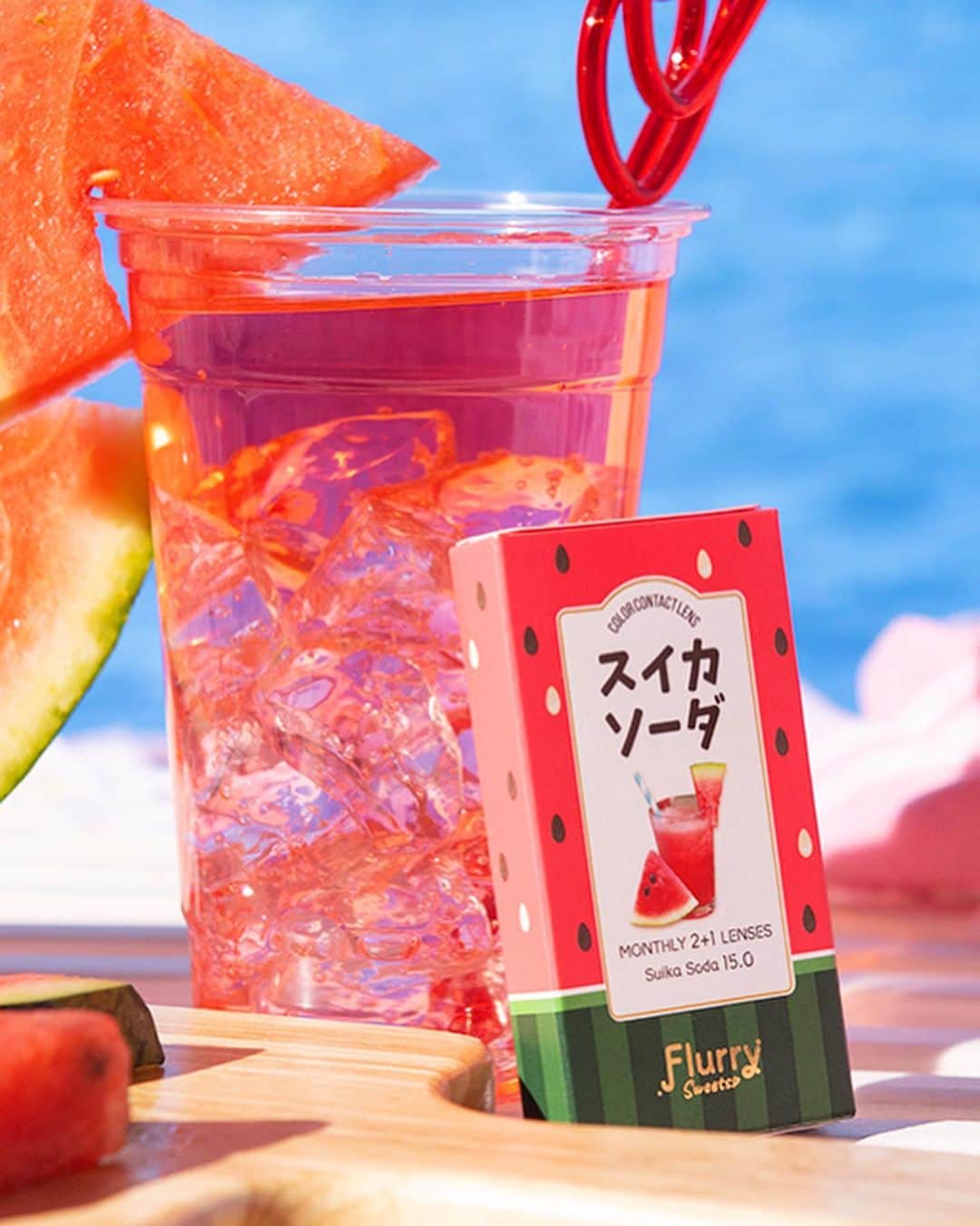 永谷知也さんのインスタグラム写真 - (永谷知也Instagram)「Flurry ビジュアルイメージ🍉🥤 @flurry.contact  #やっぱり夏は欲しくなる　❤️ model @asukakiraran  hairmake @nozaking42  styling @aya_yagishita  prop @ririricreative_office   #flully #カラコン#明日香キララ  #フルーリー#スイカソーダ #photo #photography #photographer」7月10日 17時04分 - t.nagatani