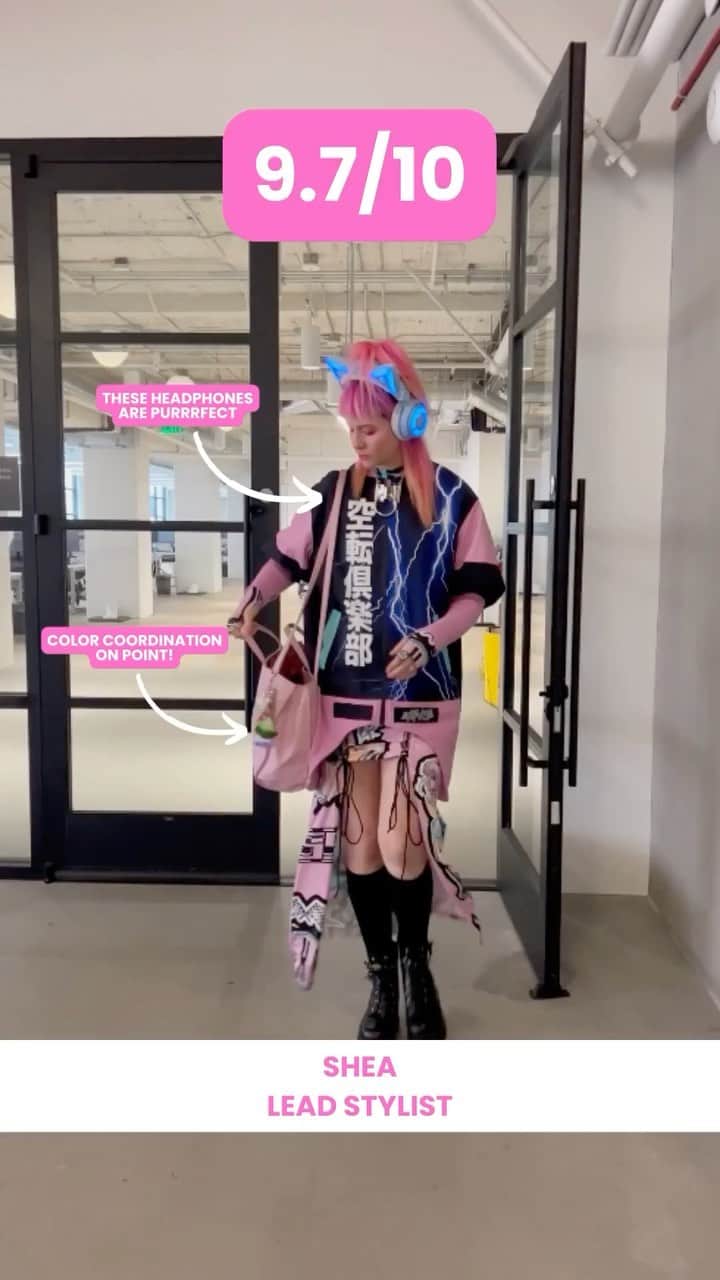 SHEINのインスタグラム：「Our SHEIN team never misses when it comes to their office fits 💼💁‍♀️ Drop a ✨ in the comments if you want to see more office outfit inspo!  #SHEINinspo #SHEINforAll #OfficeOOTD #Businesswear #OfficeFits #SummerFits」