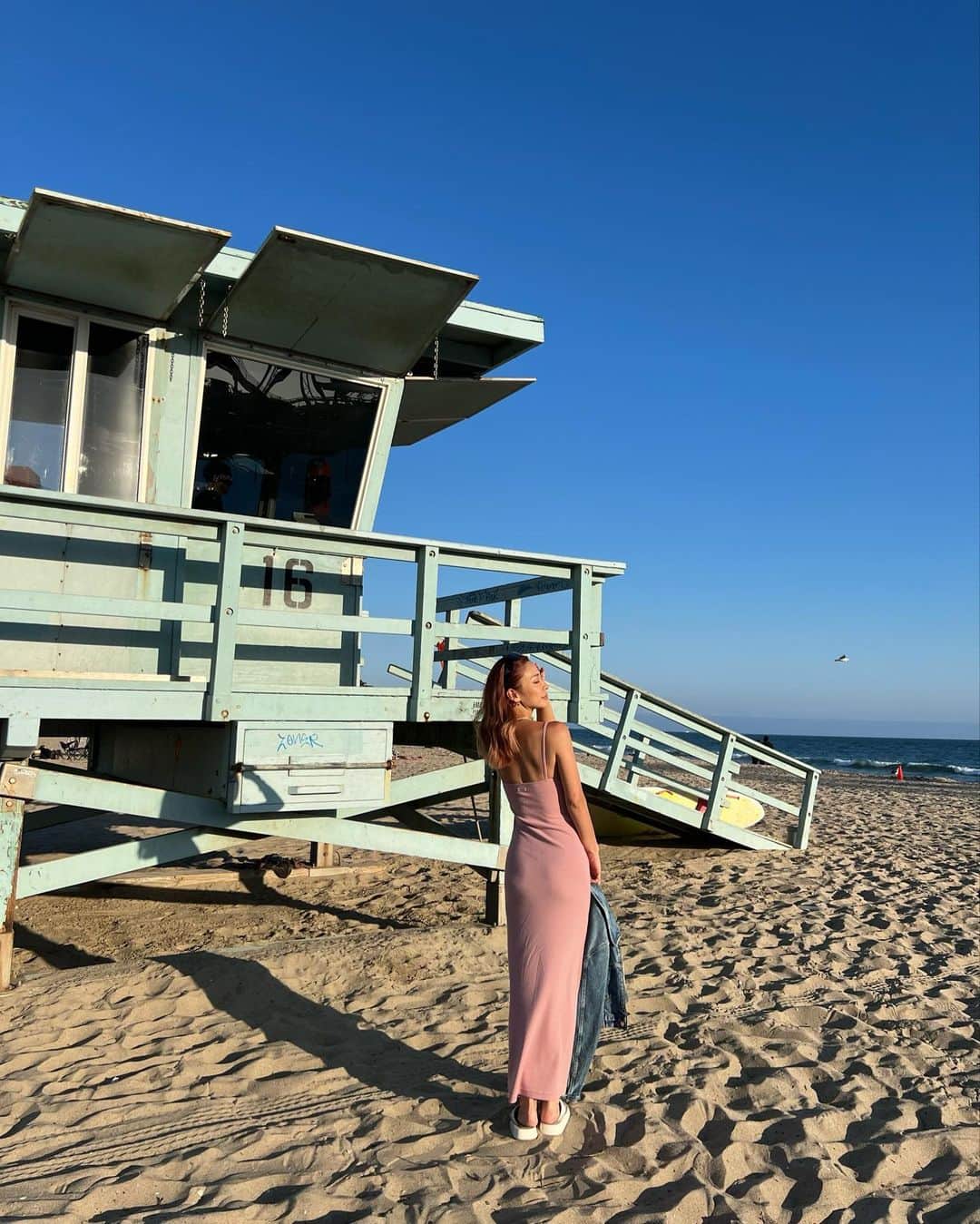 shieryy（今村しえり）さんのインスタグラム写真 - (shieryy（今村しえり）Instagram)「お気に入りワンピを着て海散歩🌊🩷」7月10日 17時56分 - shieryy