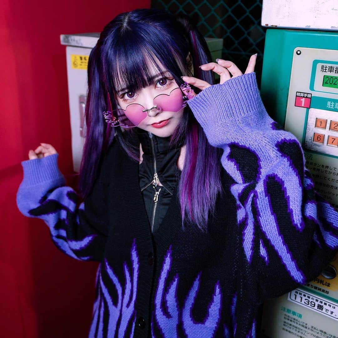 ねおきまこのインスタグラム：「見つけて」