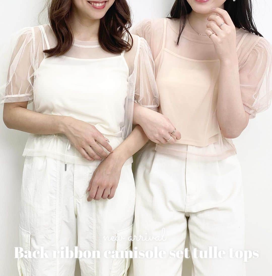 のインスタグラム：「【 pre order item♡】 ⁡ ⁡ ⁡ ⁡ ⁡ ingnistore,zozotownにて先行予約受付中‼︎ (7月中旬〜下旬発送予定) ⁡ ⁡ ⁡ ■Backリボンキャミセットチュールトップス #1231-100546 ¥3,960 (tax in） 3カラー ⁡ ⁡ チュール素材が可愛い新作トップス🫶🏻 ⁡ 透け感が今年らしくて可愛い1枚♡ ⁡ キャミソールがセットになっているので インナーに困る心配もなし◎ ⁡ デニムパンツやカーゴパンツなどの カジュアルアイテムと合わせたコーデがおすすめ。 ⁡ ⁡  ┈┈┈┈┈┈┈┈┈┈┈┈┈┈┈┈┈ ┈┈┈┈┈┈ ⁡ ⁡ ⁡ 〈INGNIコーデを大募集♡〉 @ingnistoreと#ingniコーデ のタグをつけて投稿していただいた方の中から、随時公式アカウントにてご紹介させていただきます‼︎ ⁡ ⁡ ⁡ #INGN I#ingni #fashion #2023 #ss #오오티디 #패션#穿配不重样#春 #ファッション #トレンド #カジュアル #大人可愛い #かわいい #トレンドコーデ #甘めカジュアル ⁡ ⁡ ⁡」