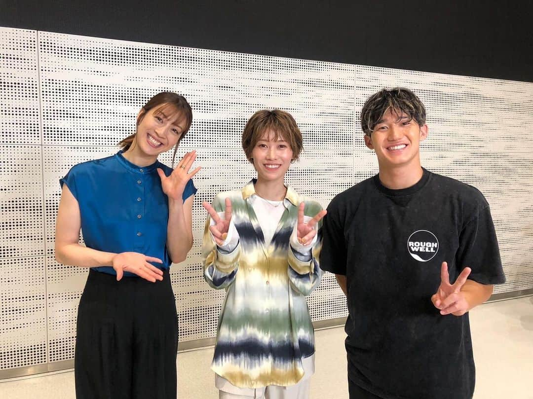 荒井陸さんのインスタグラム写真 - (荒井陸Instagram)「. 世界水泳🏊‍♂️ × ボートレース🚤  高校の同級生の莉々との対談。オールスターでは3番。自慢の同期です。高校生の時から俺らも成長してしまったな。でもこうして今も一緒にお仕事できることを誇りに思います。さぞかし、親も恩師も喜んでいるであろう。これからも最強の同級生でいてくれるでしょう。  対談動画見てください😎  @r__rstagram   #boatrace #waterpolo #世界水泳 #ボートレース #水球」7月10日 18時44分 - a2desu