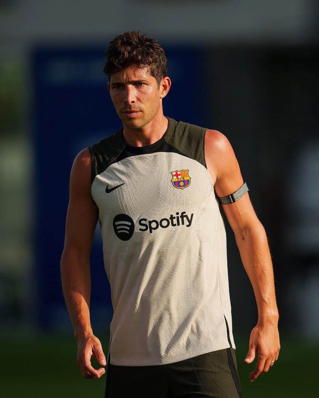 セルジ・ロベルトのインスタグラム：「18th preseason at @fcbarcelona, day 1 ⚽️💪🏼」