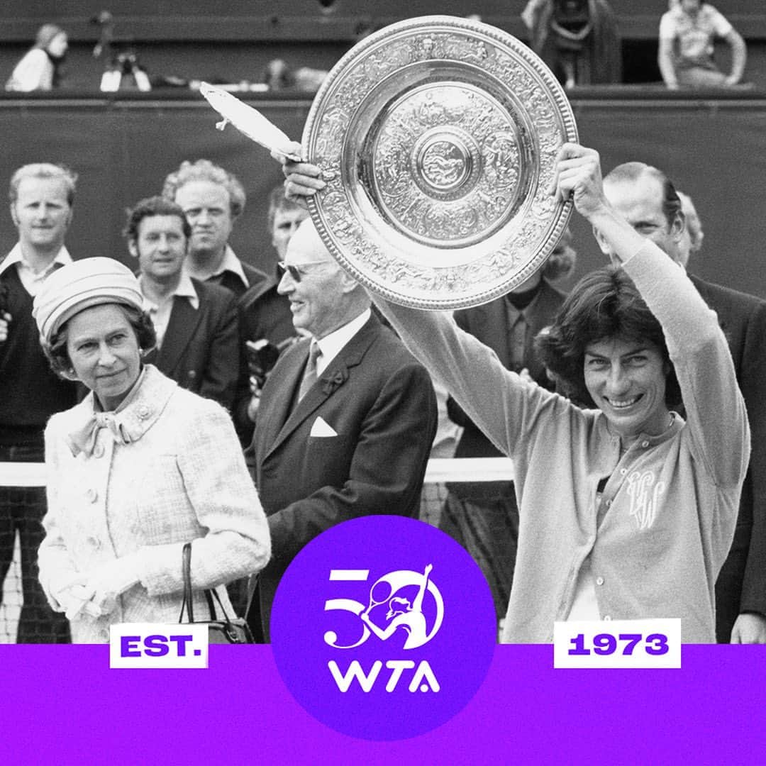 WTA（女子テニス協会）さんのインスタグラム写真 - (WTA（女子テニス協会）Instagram)「In 1977, Queen Elizabeth II was celebrating her silver jubilee but Britain’s own Virginia Wade was crowned at @wimbledon 🇬🇧  During her career Wade, who was a prominent founding member of the WTA in 1973, also won the @australianopen and @usopen and rose as high as No.2 in the world.  #WTA50 #JustStarting」7月11日 4時25分 - wta