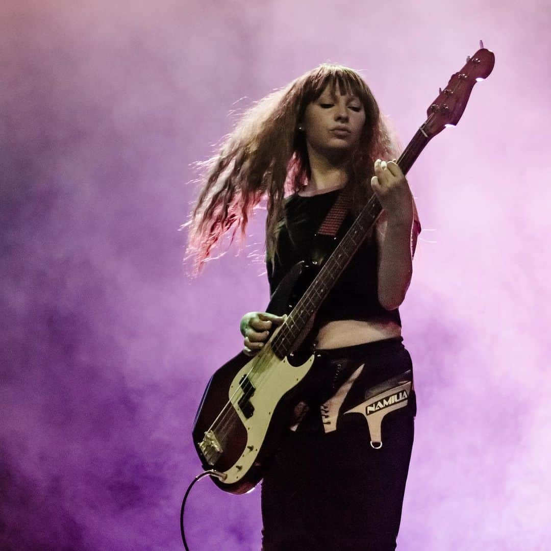 アリス・グラスさんのインスタグラム写真 - (アリス・グラスInstagram)「Thank you Milan 🖤💜  Thank you Magnolia Fest 💜  Photos by  leonardobernardoni 💜」7月11日 4時31分 - _alice_glass