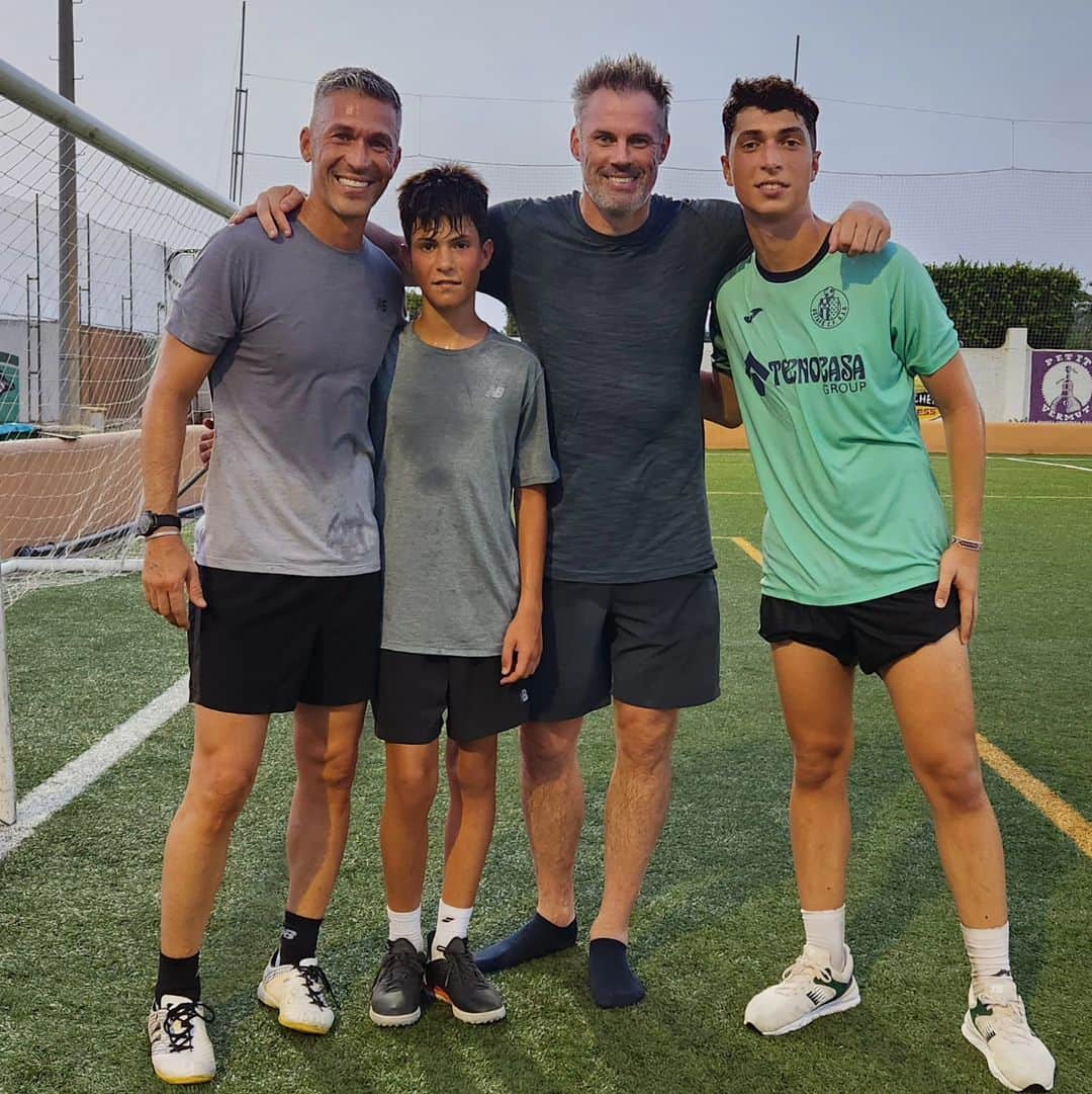 ルイス・ハビエル・ガルシア・サンスのインスタグラム：「Ibiza style kick about with the  lads !!」