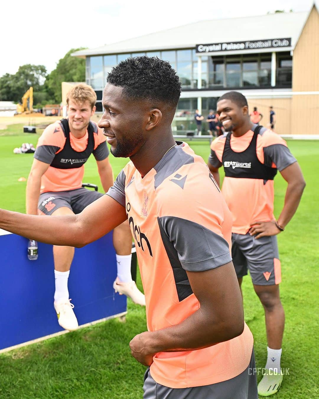 クリスタル・パレスFCさんのインスタグラム写真 - (クリスタル・パレスFCInstagram)「First day: complete ✔️  #CrystalPalace #Lerma #PremierLeague」7月11日 5時17分 - cpfc