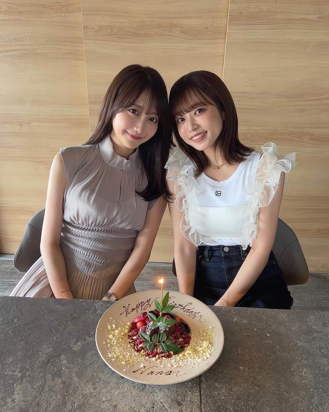 MIYUのインスタグラム：「@nanagram_xx ♡ この前の🎂📷」