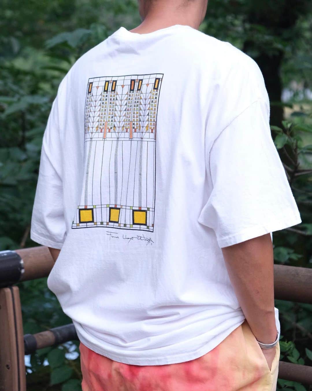 dracaenaさんのインスタグラム写真 - (dracaenaInstagram)「New Arrivals  Frank Lloyd Wright T-shirt ¥13,200-  Polo by Ralph Lauren Tie dye chino pants #sold  INSTAGRAM @dracaena_kichijoji  #Dracaena_Kichijoji #DracaenaKichijoji #DracaenaNorth  #dracaena  #VintageShop  #Vintage  #Kichijoji  #吉祥寺 #古着屋 #ドラセナ吉祥寺 #ドラセナ  #井の頭公園 #七井橋通り  #ヴィンテージショップ #ヴィンテージ #古着 #🇺🇸 #🇨🇦 #🇯🇵  #unitedstates  #canada  #buyingtrip」7月10日 21時01分 - dracaena_kichijoji
