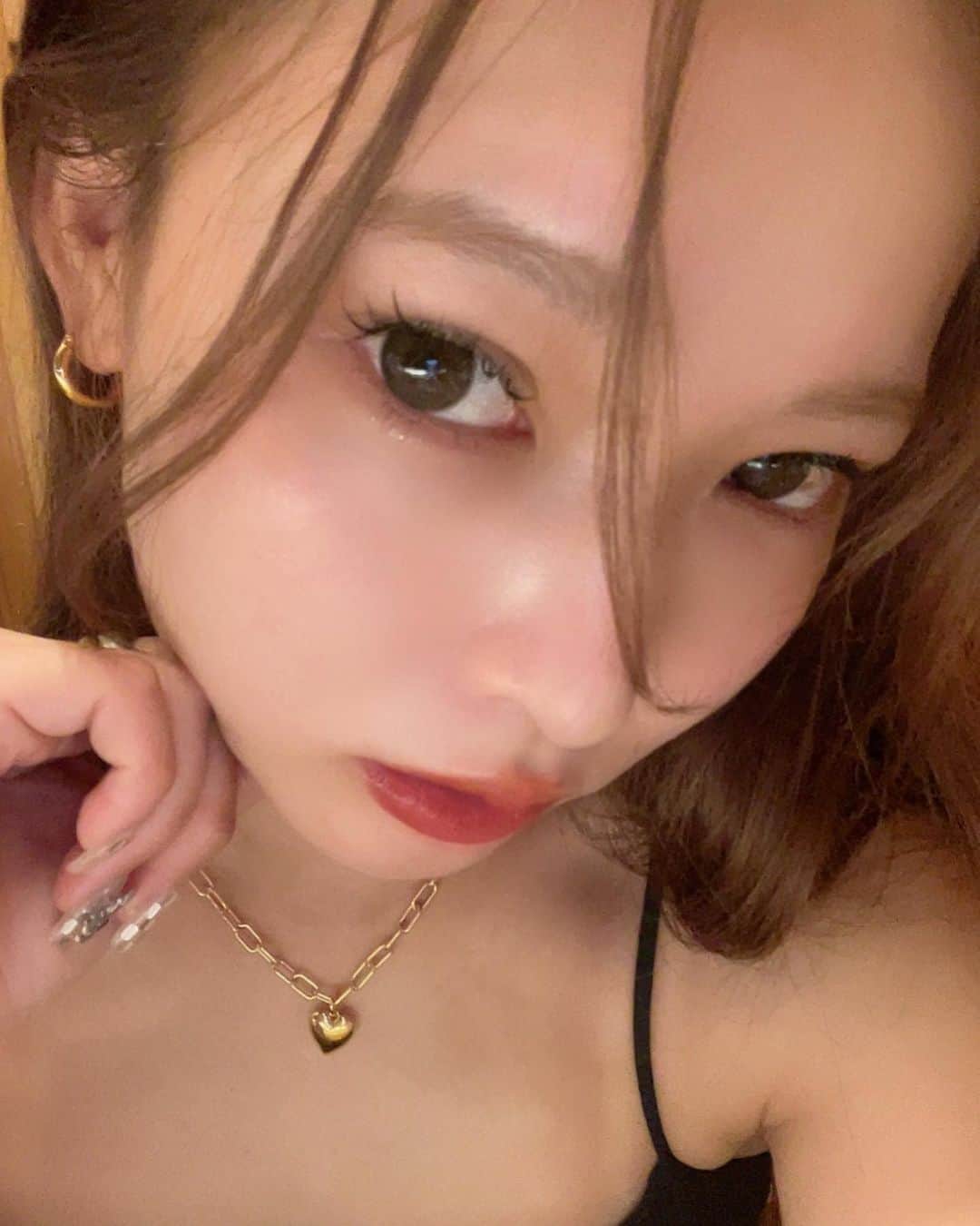高田茉実さんのインスタグラム写真 - (高田茉実Instagram)「My eyelash design✅  C curl 10.11mm 120p dark moca/flat lash  ですෆ  #日焼けした　ｶﾞﾋﾞﾁｮｰﾝ」7月10日 21時00分 - __mamico