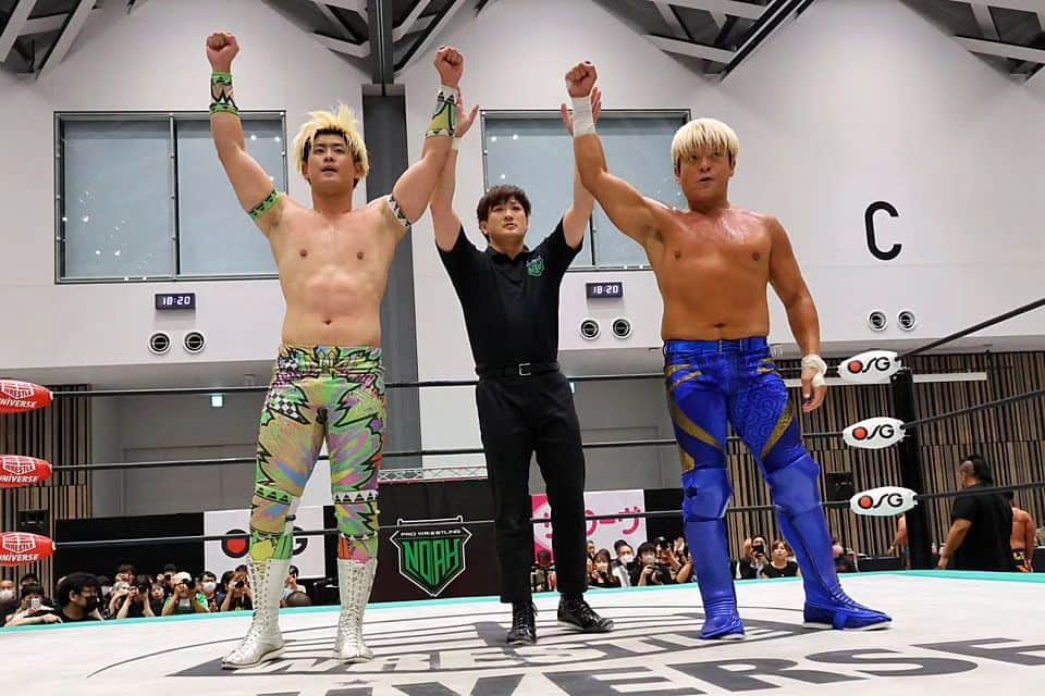 プロレスリング・ノアさんのインスタグラム写真 - (プロレスリング・ノアInstagram)「2023年7月9日 東京たま未来メッセ 【SUNNY VOYAGE 2023】  金剛解散後第一歩の拳王が青いNEWコスチュームで登場!! 清宮との“海王”が元W-1コンビから勝利。  ■見逃し配信はwrestleUNIVERSE‼️ 👀https://www.wrestle-universe.com/lives/nRAeWvg5YaVrybjgdc9cbi  ©プロレス格闘技/DX https://dx-sp.gsj.bz/dxnews.Index/detailSokuhou/?news_id=20230709001&organization_id=&company_id=&contents_id=1 . . ■プロレスリング・ノア大会スケジュール・チケット詳細はこちら↓ https://www.noah.co.jp/schedule/ -詳しくはプロフィール画面に記載のURLからご覧ください- . 🔥NOAHを見るならWRESTLE UNIVERSE‼️🔥 . 🖥️【WRESTLE UNIVERSEはこちら】 👀https://www.wrestle-universe.com/ . . Hello to all Pro-Wrestling fans overseas!! WRESTLE UNIVERSE ,the leading wrestling video subscription site,Please register!! . ⏯️WRESTLE UNIVERSE is here!! 👀https://www.wrestle-universe.com/ . . . #noah_ghc #プロレスリングノア #prowrestlingnoah #プロレス #prowrestler #prowrestling #ABEMA #wrestleUNIVERSE #プロレスフォト #instaprowrestling」7月10日 21時08分 - noah_ghc