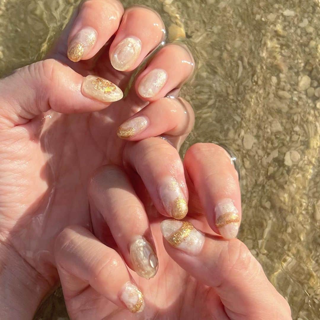 富久美玲のインスタグラム：「new nail ^_^」