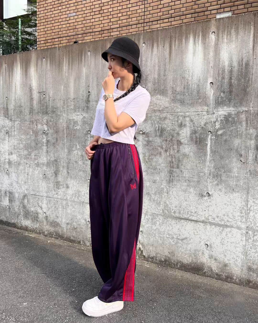 矢野沙織のインスタグラム：「東京に帰って来てしばし。沖縄恋し。  今日はお気に入りの服で打ち合わせでした💜」