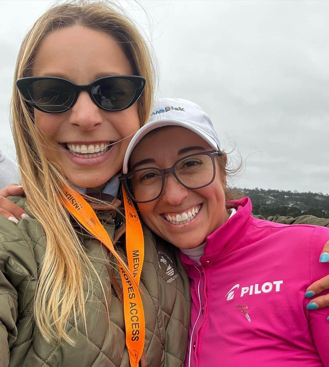 マリナ・アレックスさんのインスタグラム写真 - (マリナ・アレックスInstagram)「Pebble Beach 😍! If you told me as a kid I would be competing in my 9th @uswomensopen here I’d probably say you are crazy.  It’s a week for the memory books! Pebble is truly one of those sacred places. Glad I was able to share it with friends and family ❤️  Bittersweet to see one of my besties playing her last event @michellewiewest but happy I was able to share some of the week with her, love ya bud!   Also having a front row seat watching @allysoncorpuz take down this heck of a course was pretty neat! Congratulations to you!!!!」7月10日 22時49分 - marinaaadee