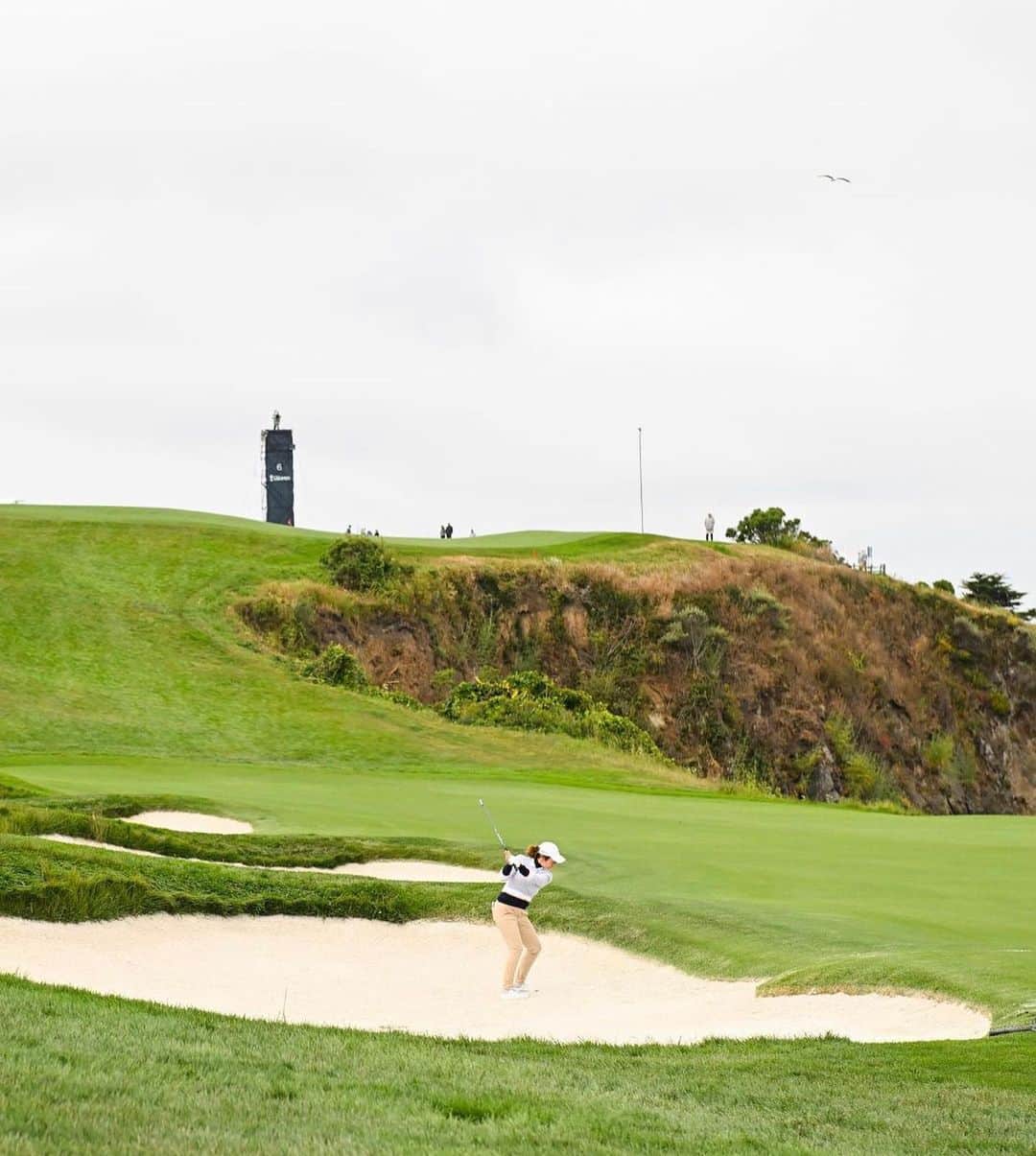 マリナ・アレックスのインスタグラム：「Pebble Beach 😍! If you told me as a kid I would be competing in my 9th @uswomensopen here I’d probably say you are crazy.  It’s a week for the memory books! Pebble is truly one of those sacred places. Glad I was able to share it with friends and family ❤️  Bittersweet to see one of my besties playing her last event @michellewiewest but happy I was able to share some of the week with her, love ya bud!   Also having a front row seat watching @allysoncorpuz take down this heck of a course was pretty neat! Congratulations to you!!!!」
