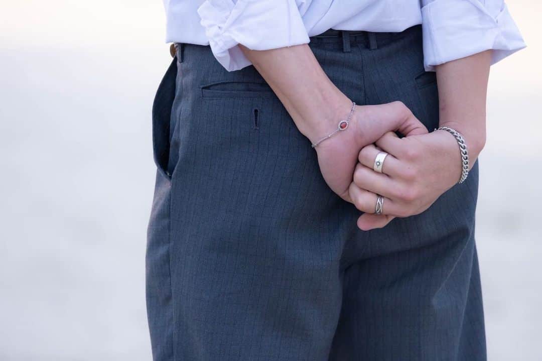 菊地瑛仁のインスタグラム：「今日、好きになりました。チュンムン編最終回ご覧頂きありがとうございました  2日目香水の日に ｢最後の最後まで考え続ける。｣と決めてから 最後の最後まで考え、僕はめがんちゃんを選びま した。  でも、''考える''ってことは僕にとっては気持ちの整理を付けられるかもしれないけど、相手の不安を高めていってしまうことに気づきませんでした。  のあちゃんは1日目からドキドキするような事もあり、ひなたちゃんは一途に気持ちを伝えてくれて、とっても嬉しくて本当に楽しかったです。  あの時は気づいてなかったけど、 めがんちゃんをずっと誘ってたのは僕だったことに後から気づきました。  凄く楽しくて同時に悔しさを知る旅でした。 長文読んでくれてありがとうございます。 これからも頑張ります！応援してもらえると嬉しいです。  #今日好き #チュンムン編 #チュンムン編最終回 #今日好きになりました」