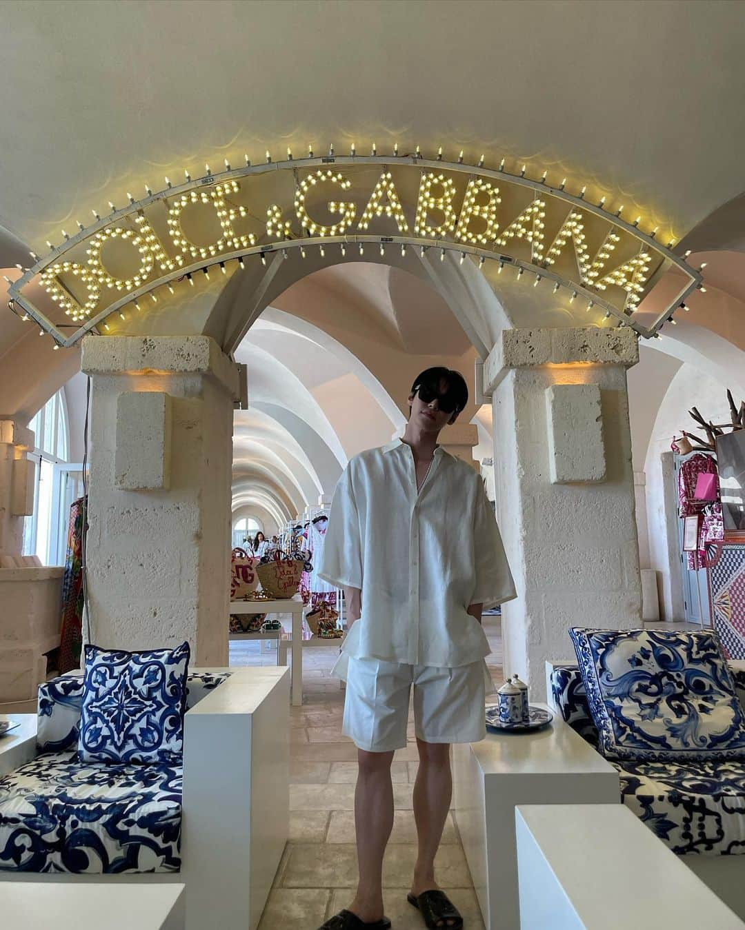 ドヨンさんのインスタグラム写真 - (ドヨンInstagram)「🏊🏻‍♂️😎  #DGAltaSartoriaxDOYOUNG #DGxDOYOUNG」7月10日 23時47分 - do0_nct