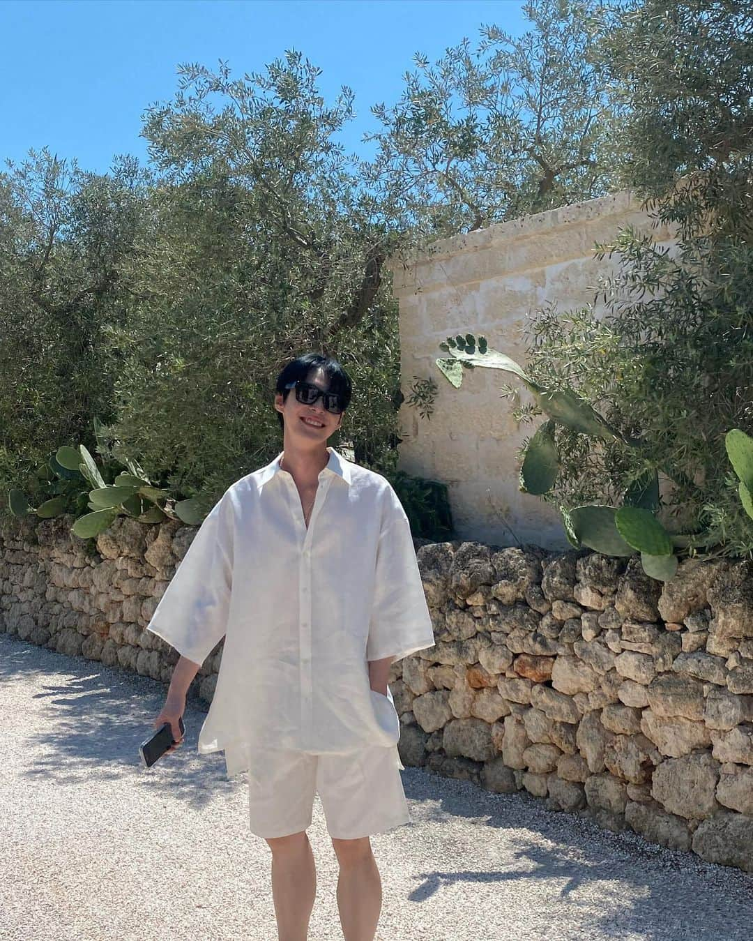 ドヨンさんのインスタグラム写真 - (ドヨンInstagram)「🏊🏻‍♂️😎  #DGAltaSartoriaxDOYOUNG #DGxDOYOUNG」7月10日 23時47分 - do0_nct