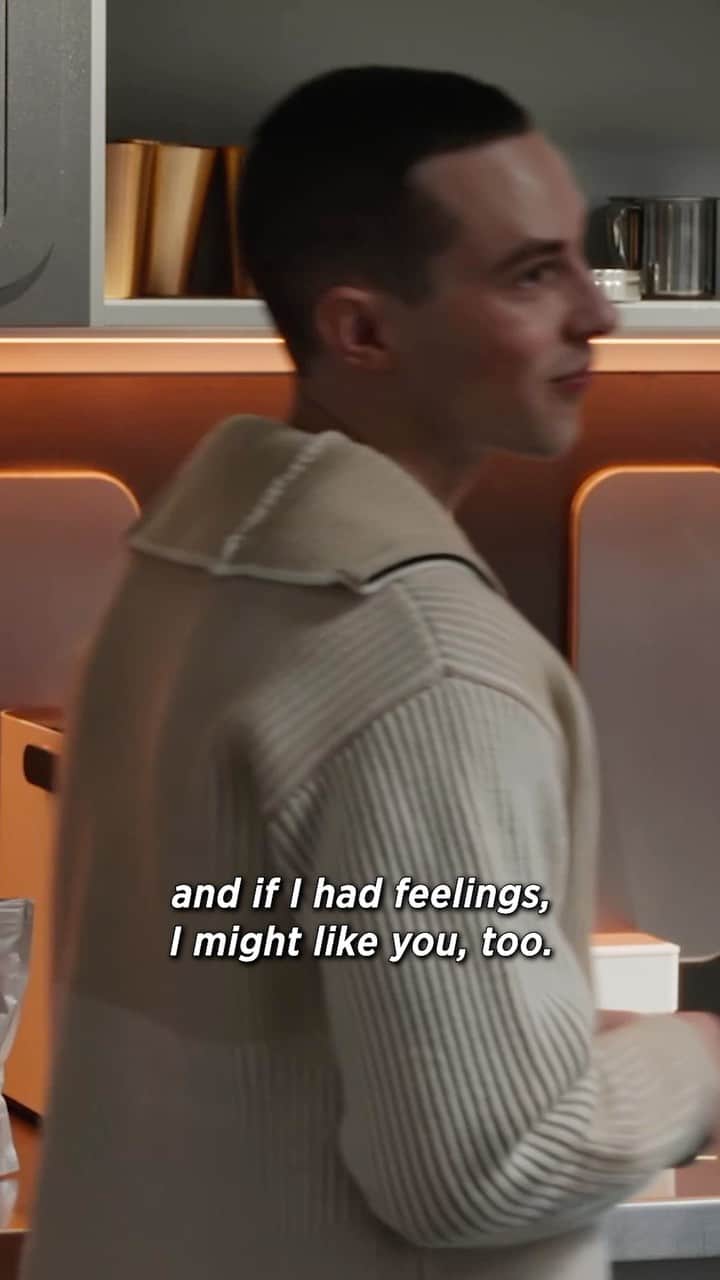 アダム・リッポンのインスタグラム：「This is video evidence that the AI on Mars was definitely trying to flirt with me. New STARS ON MARS tonight ⭐️」