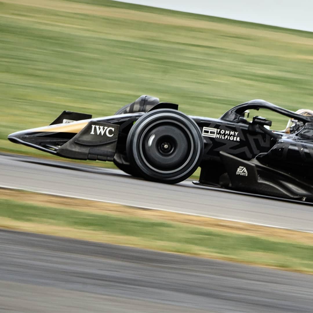Tommy Hilfigerのインスタグラム：「Introducing APXGP. #F1 #Formula1」