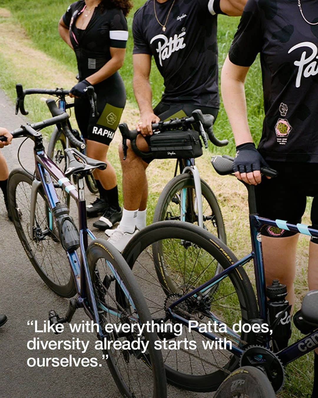 HYPEBEASTさんのインスタグラム写真 - (HYPEBEASTInstagram)「@patta_nl and @rapha are joining forces to change the face with an all new venture: the @pattacyclingteam.   The Patta Cycling Team is inclusive for athletes of all experience levels; a community-led project that welcomes all who wish to join while encouraging the next generation of cyclists to ride with an open mindset.  Patta and Rapha’s collaboration marks the launch of Patta Cycling Team’s first kit, communicating the latter’s athletic experience through streetwear-oriented uniforms made from relaxed technical fabrics.   Patta brand director and Patta Cycling Team member @lee_stuart is spearheading the new project.   At the link in bio, read our full interview with Lee, who opened up on why he helped create The Patta Cycling team, the fresh ethos they’re bringing to the sport and how Patta and Rapha are looking to change the face of cycling.  Photo: @patta_nl」7月11日 0時35分 - hypebeast