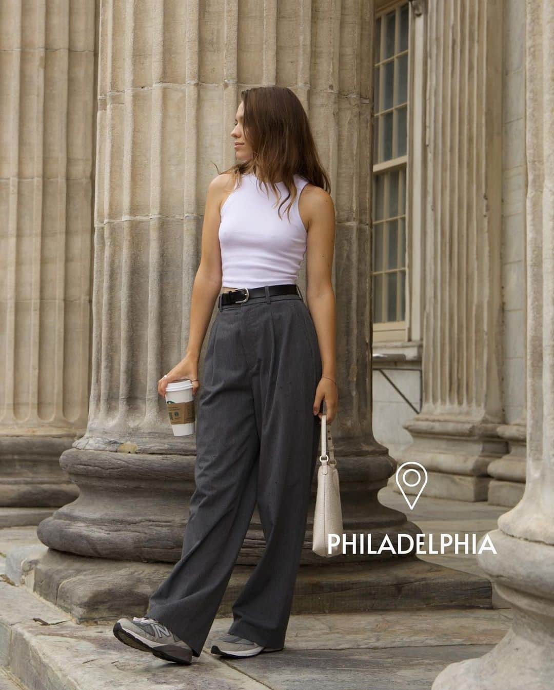 uniqlousaのインスタグラム：「#UniqloUS  Pleated pants round-up! We love to see your style!   @hey.liliia and @vxvnn wearing the pants of the season, aka the Wide-Pleated Pants and Pleated Straight Pants!   #Uniqlo #Uniqlousa #Uniqlopants #summerpants」