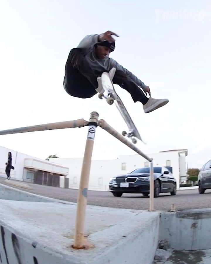 スラッシャーのインスタグラム：「📈 @bturner_ with the heavy hits in @sk8mafia’s new full-length 📺 Now playing on the Thrasher site 📡」