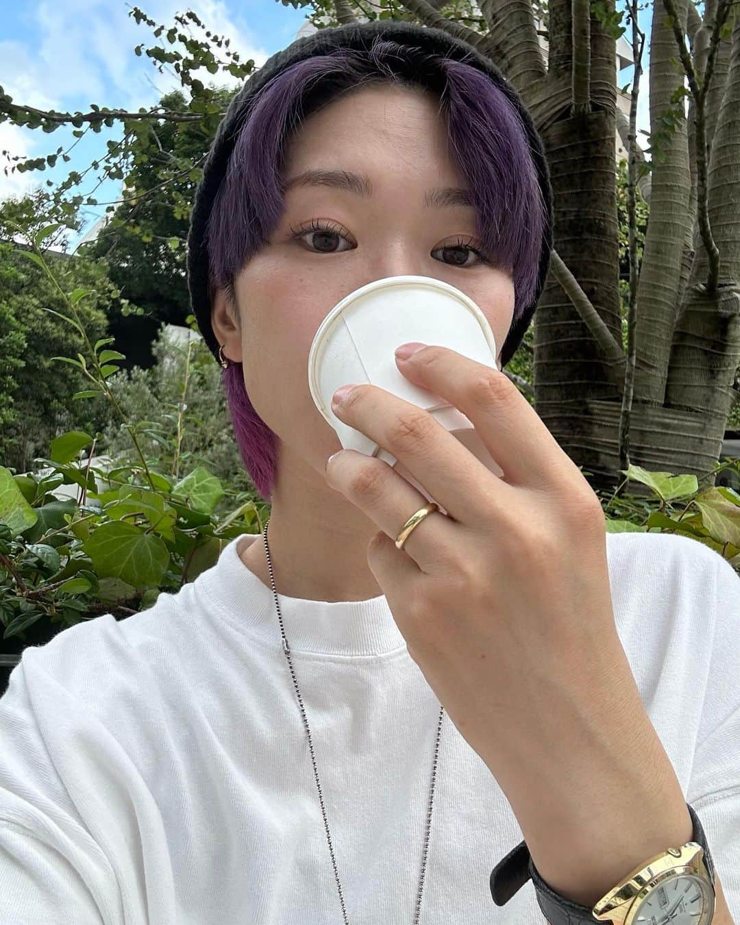 ichigoさんのインスタグラム写真 - (ichigoInstagram)「今日でレコーディング最終日のはずが…終わらず！笑 終盤でへろへろになって歌えなかった〜😭みんなからたくさん元気もらったっていうのに〜  何回もやればそのうち歌えたかもしれないけど、あえて今日は粘らずにお肉をしっかり食べてマッサージに行って身体を休める時間をとりました☻ 断じて諦めたわけではない！笑 むしろ諦めなかった結果として、明日はきっといい声が出てくれることでしょう！👍👍👍  応援してて〜！！」7月11日 2時14分 - ichiringo