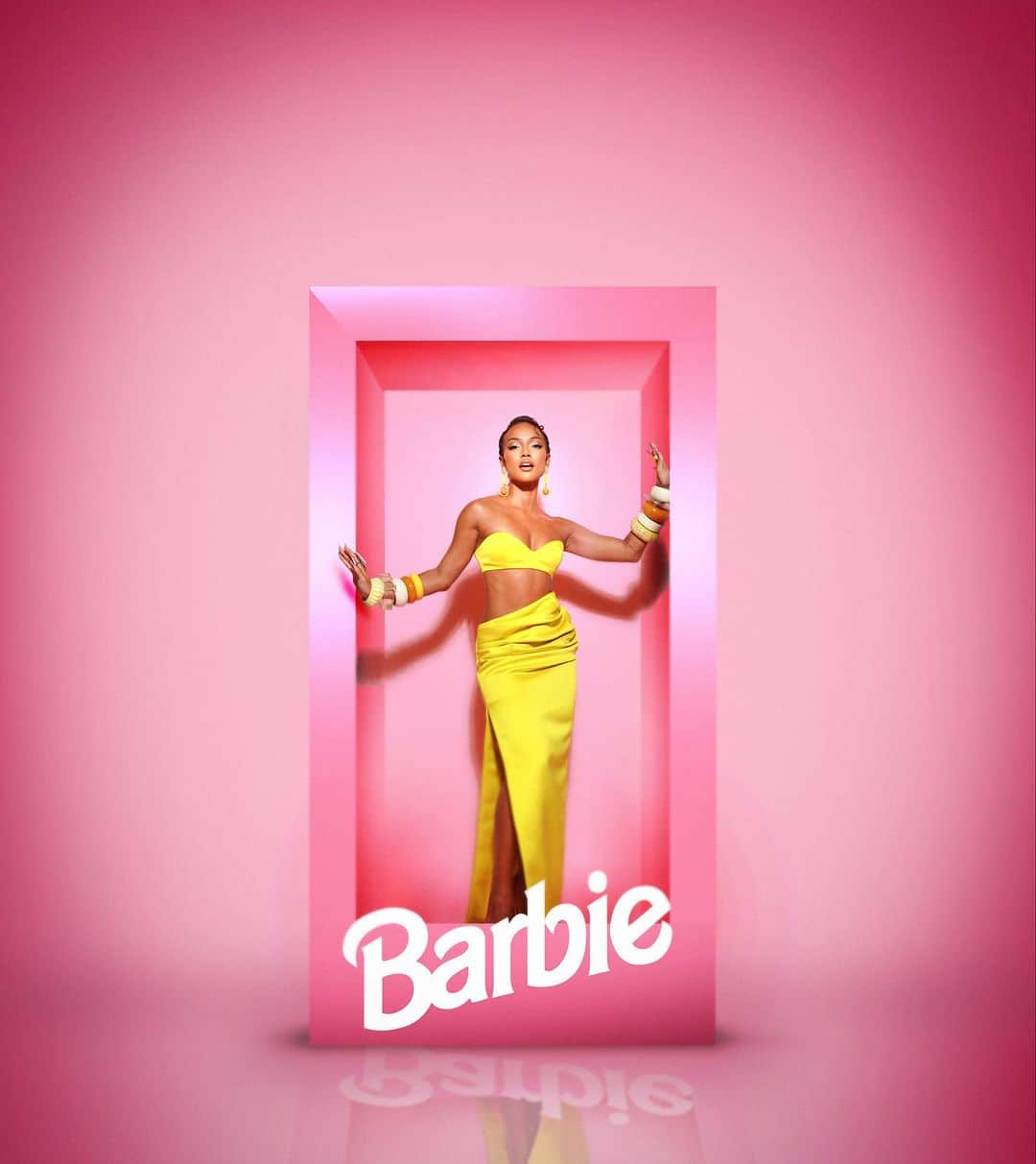 カルーシェ・トランさんのインスタグラム写真 - (カルーシェ・トランInstagram)「BARBIE LA PREMIERE 🎀  Grateful for such an amazing team for making me feel like a true Barbie! 💛  @bryonjavar  @stephenmoleskibeauty  @brandnewjames」7月11日 3時01分 - karrueche