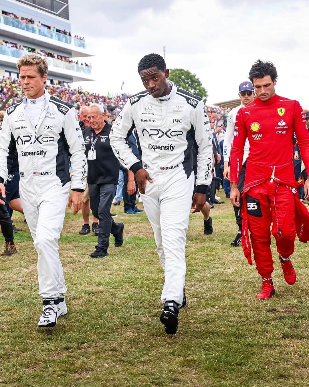 カルロス・サインツJr.さんのインスタグラム写真 - (カルロス・サインツJr.Instagram)「Welcoming the 11th team to @f1」7月11日 3時43分 - carlossainz55